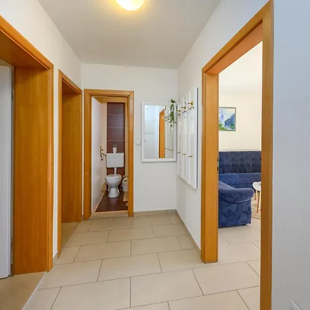 Lägenhet Filipovic Makarska